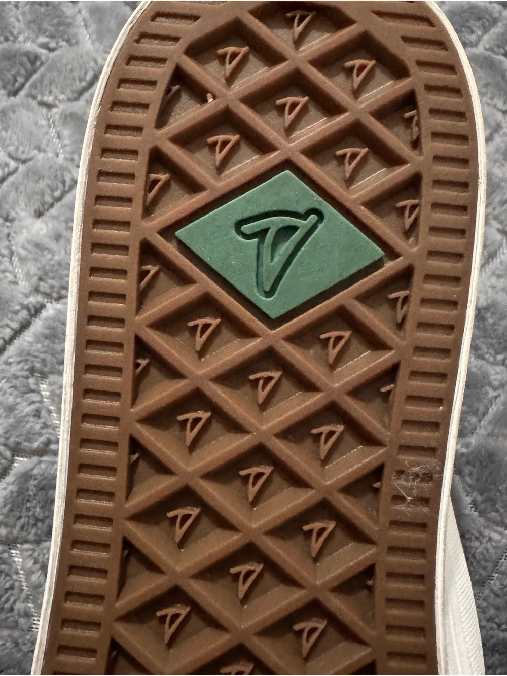 Women’s Sperry Tie-Dye Canvas Slip-On Sneakers in Teal and Cream — Easy On/Off - Picture 8 of 8